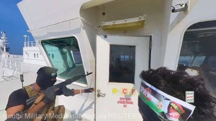 Marina SUA a reţinut cinci atacatori ai navei Central Park în apropiere de Yemen. Echipajul este în siguranţă
