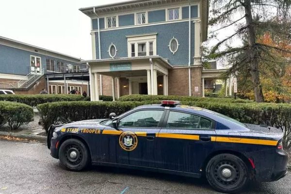 SUA: Un student a fost arestat după ce a ameninţat că va ucide evrei în campusul Universităţii Cornell