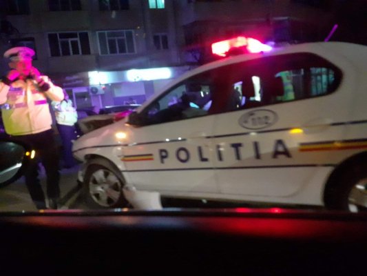 O autospecială a Poliției din Medgidia a fost vandalizată