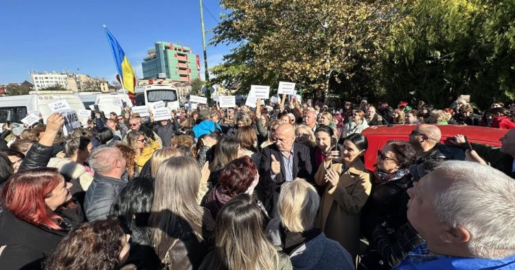 Protest al farmaciştilor, miercuri, în Piaţa Victoriei