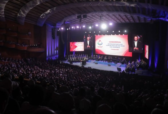 Congresul Reprezentanţilor Comunităţilor de Romi din România a reunit peste 4.000 de delegaţi din toată ţara