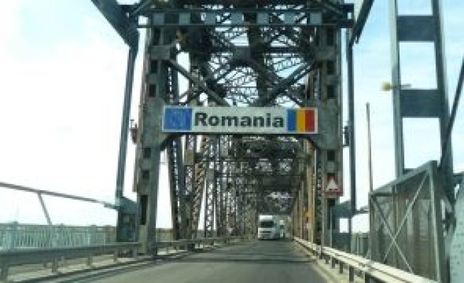 Autorităţile bulgare au interzis intrarea camioanelor în ţară prin punctul Giurgiu-Ruse