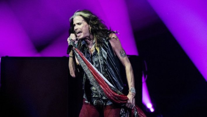 Steven Tyler, solistul trupei Aerosmith, este acuzat de agresiune sexuală