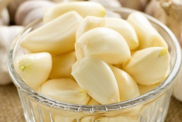 Cum consumi usturoiul dacă vrei să îți scazi tensiunea cu ajutorul lui