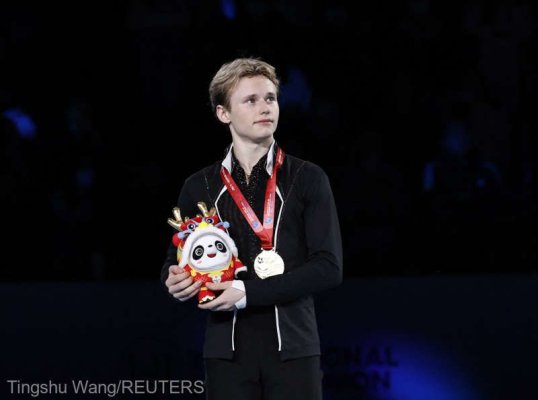 Patinaj artistic: Americanul Ilia Malinin, învingător la masculin la Marele Premiu al ISU de la Beijing