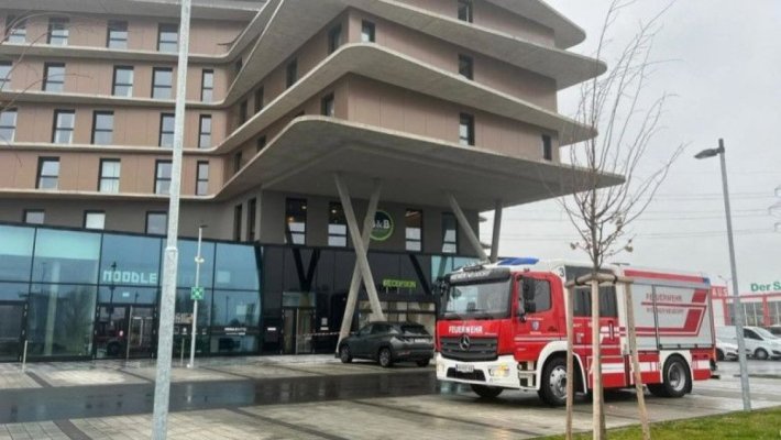 Un elev român, plecat în excursie cu clasa în Austria, găsit mort în fața hotelului în care era cazat 