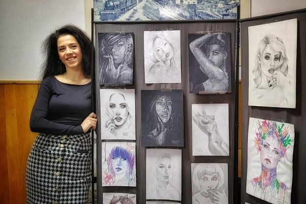 Expoziție de arte vizuale, organizată la SRCF Constanța