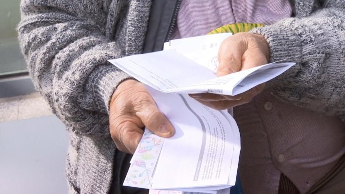 Facturile la energie s-ar putea dubla pentru consumatorii mici