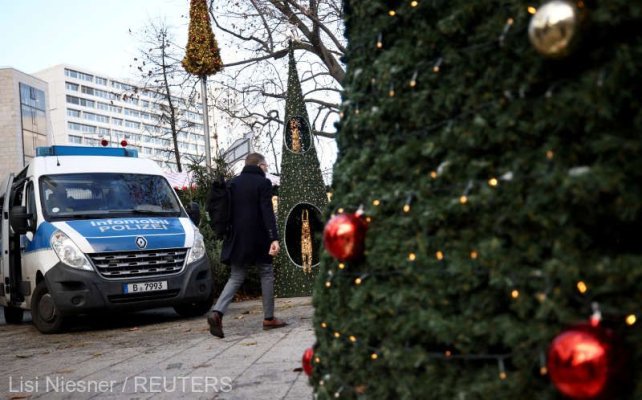 Desfăşurare de poliţişti fără precedent în noaptea de Anul Nou la Berlin