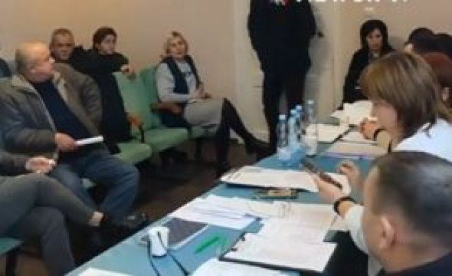 Scene șocante în Ucraina: un deputat a detonat 3 grenade în timpul unei ședințe