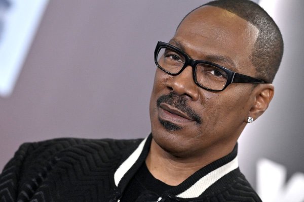 Eddie Murphy revine în rolul lui Axel Foley în 'Beverly Hills Cop: Axel F.'