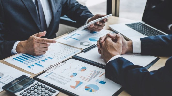 Acord între Marea Britanie şi Elveţia privind serviciile financiare