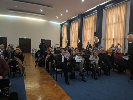Consilierii județeni, întruniți în ultima ședință din acest an!