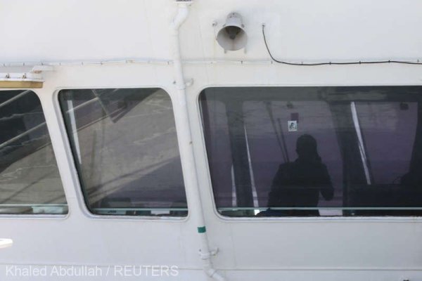 Atacuri dinspre regiunea controlată de rebelii houthi din Yemen au lovit două nave americane