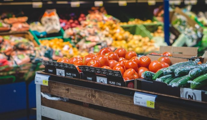 Excedentul UE din comerţul cu produse agroalimentare a crescut cu 13,8% în primul trimestru
