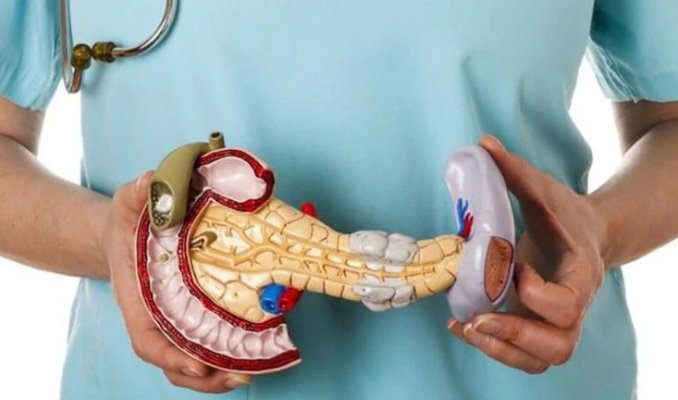 Evită-le: 4 alimente din meniul de zi cu zi care fac rău pancreasului