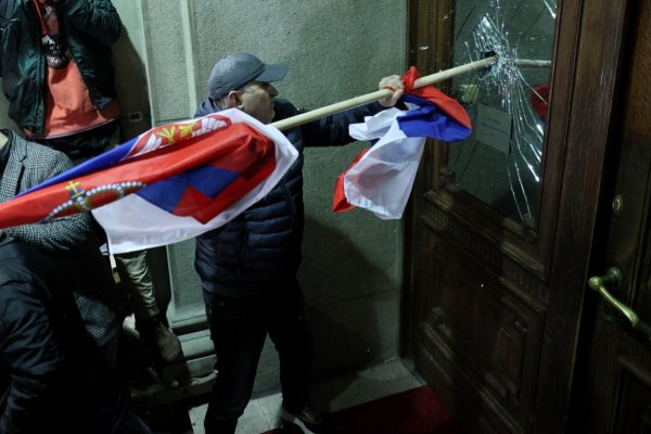 Proteste în Serbia: Manifestanţii opoziţiei anunţă că vor bloca străzile Belgradului