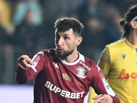Rapid s-a despărţit de comun acord de Borja Valle