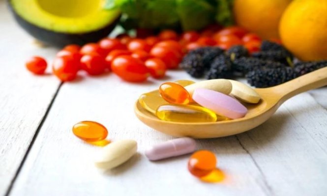 Atenție cu această vitamină! Poate avea efecte nedorite