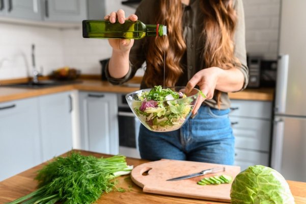 Medic, despre dieta vegetariană: „Dacă mâncați numai legume și fructe, n-o să trăiți prea mult!“