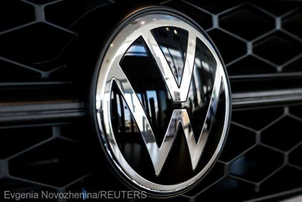 Volkswagen va plăti subvenţia de stat clienţilor din Germania care cumpără vehicule electrice