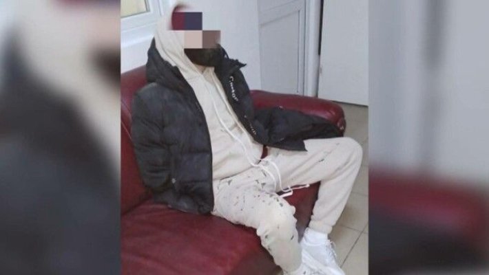Un bărbat a fost înjunghiat și lăsat să moară pe stradă de un individ drogat, în Slobozia