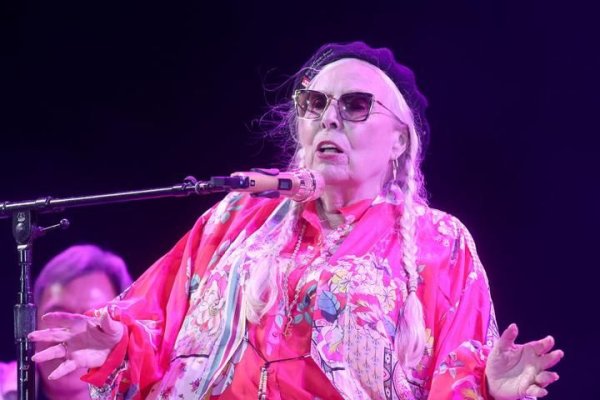 Joni Mitchell va cânta în premieră la gala Premiile Grammy 2024