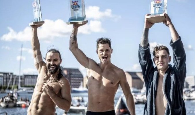 Nataţie: Constantin Popovici şi Cătălin Preda, nominalizaţi la titlul de sportivului anului 2023 la sărituri de la mare înălţime