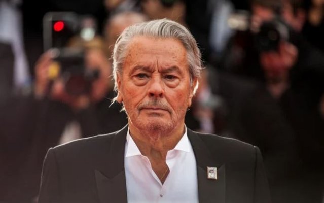 Starea de sănătate a lui Alain Delon, evaluată de experţi