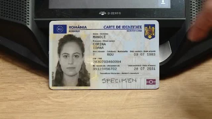 Nemulțumirile românilor asupra noilor buletine cu cip. De ce trebuie să umble cu o foaie tipărită la ei