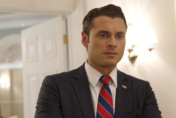 Un actor din serialul „Designated Survivor“ s-a stins la numai 42 de ani