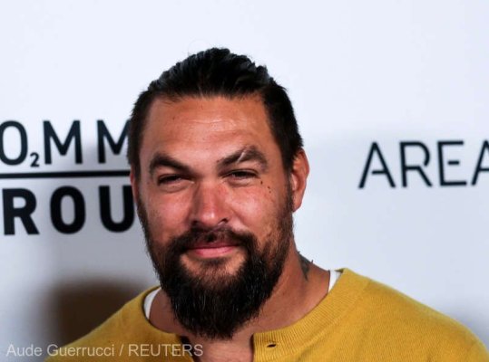 Jason Momoa iese din zona de confort în serialul documentar ''On the Roam''