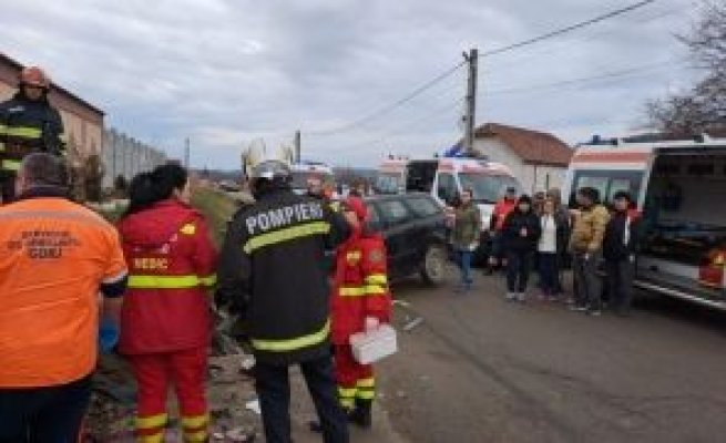 O mamă și fiul ei mergeau la biserică, dar au fost spulberați de un șofer care a ieșit în decor