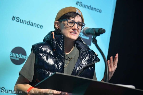 Festivalul Sundance 2024: Filmul ''In the Summers'' s-a impus în secţiunea lungmetrajelor dramatice americane