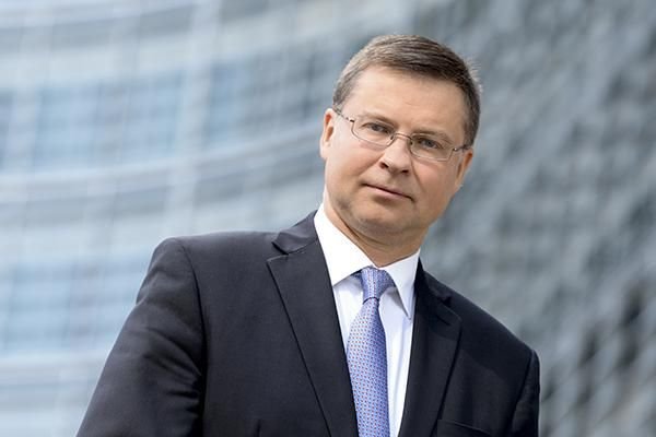 Atacurile din Marea Roşie riscă să crească preţurile şi să încetinească activitatea economică în UE