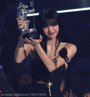 Vedeta de K-pop Lisa, în distribuţia celui de-al treilea sezon al seriei ''The White Lotus''