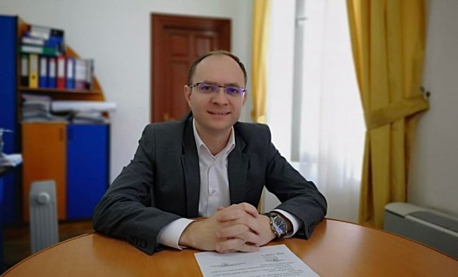 Primarul Cosmin Andrei ar fi fost turnat la DNA de soțul amantei sale