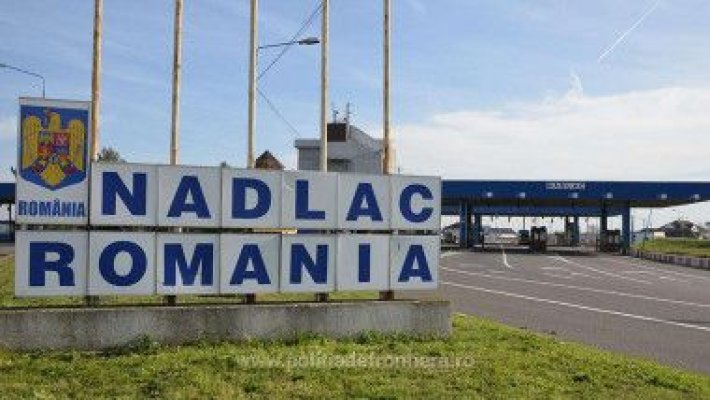 Coloană de camioane de trei kilometri înainte de vama Nădlac II