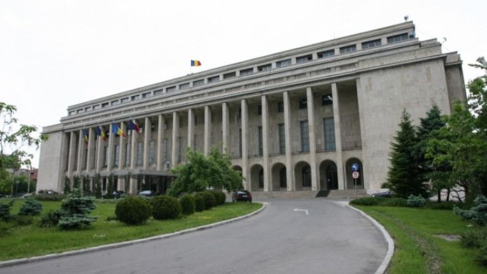 Ciolacu: Palatul Victoria intră în reabilitare, Guvernul se va muta la Casa Poporului  