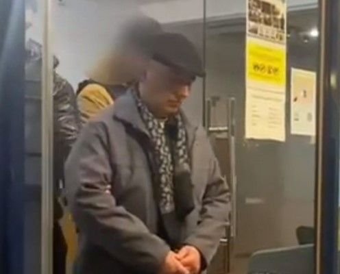 Un matematician pensionar a agresat sexual o minoră la meditații