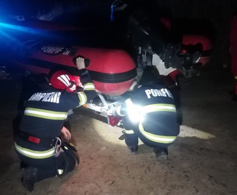 Două persoane dispărute în lacul Razim