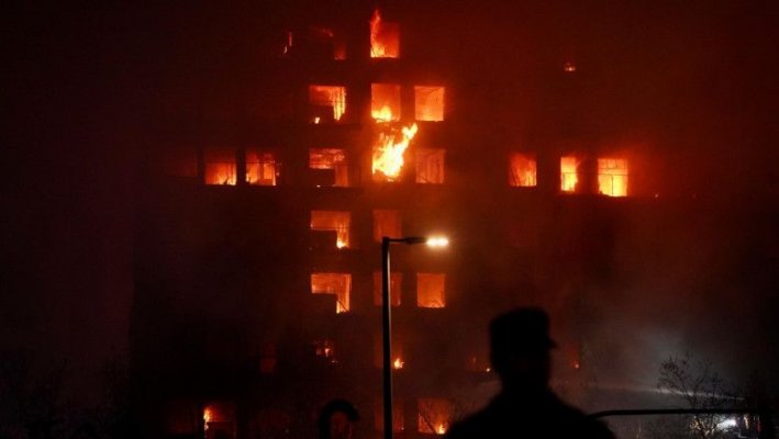 „Scene apocaliptice” la Valencia. Printre cei dispăruți în incendiu, o familie cu doi copii