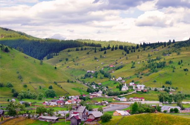 Ministerul Economiei dă startul selecţiei naţionale pentru Best Tourism Villages 2024