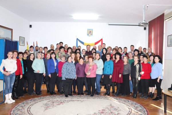 Primăria Hârșova, urări de Anul Nou