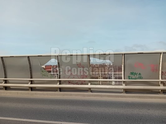 Podul de la Butelii, vandalizat de… așa zișii artiști de graffiti. Video