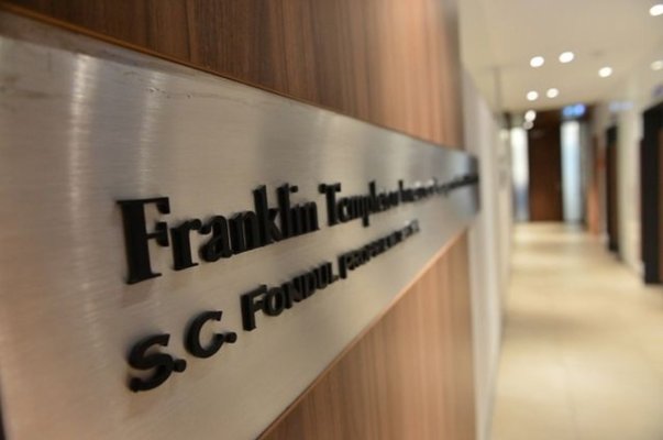 Mecanismul prin care statul român a pierdut influența la Fondul Proprietatea merge... ca uns  