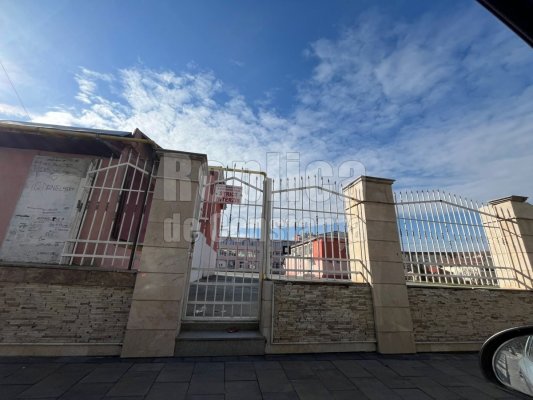 Un elev din Năvodari a ajuns la spital, după ce s-a rănit în gardul școlii