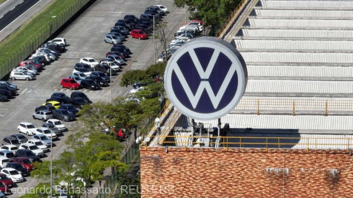 Europa este forţată să-şi restructureze industria auto