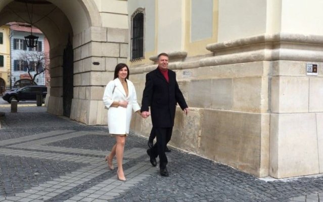Klaus Iohannis, la slujba din prima zi de Paşte: 