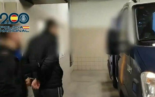 „Regele etnobotanicelor” a fost adus în România. Alin Rotaru era căutat pentru trafic de droguri și viol 